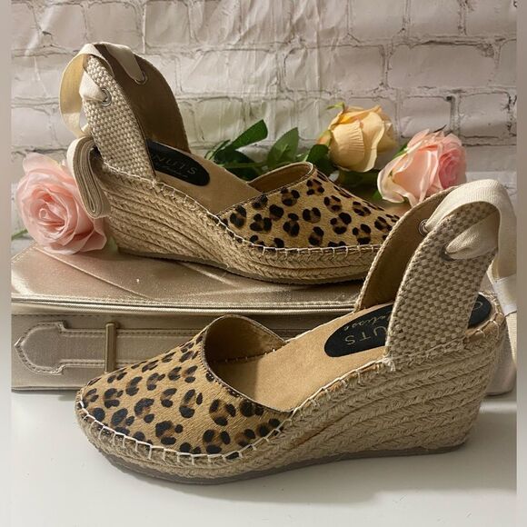 Coconuts by Matisse Leopard Print Espadrille Wedges - Picture 4 of 6